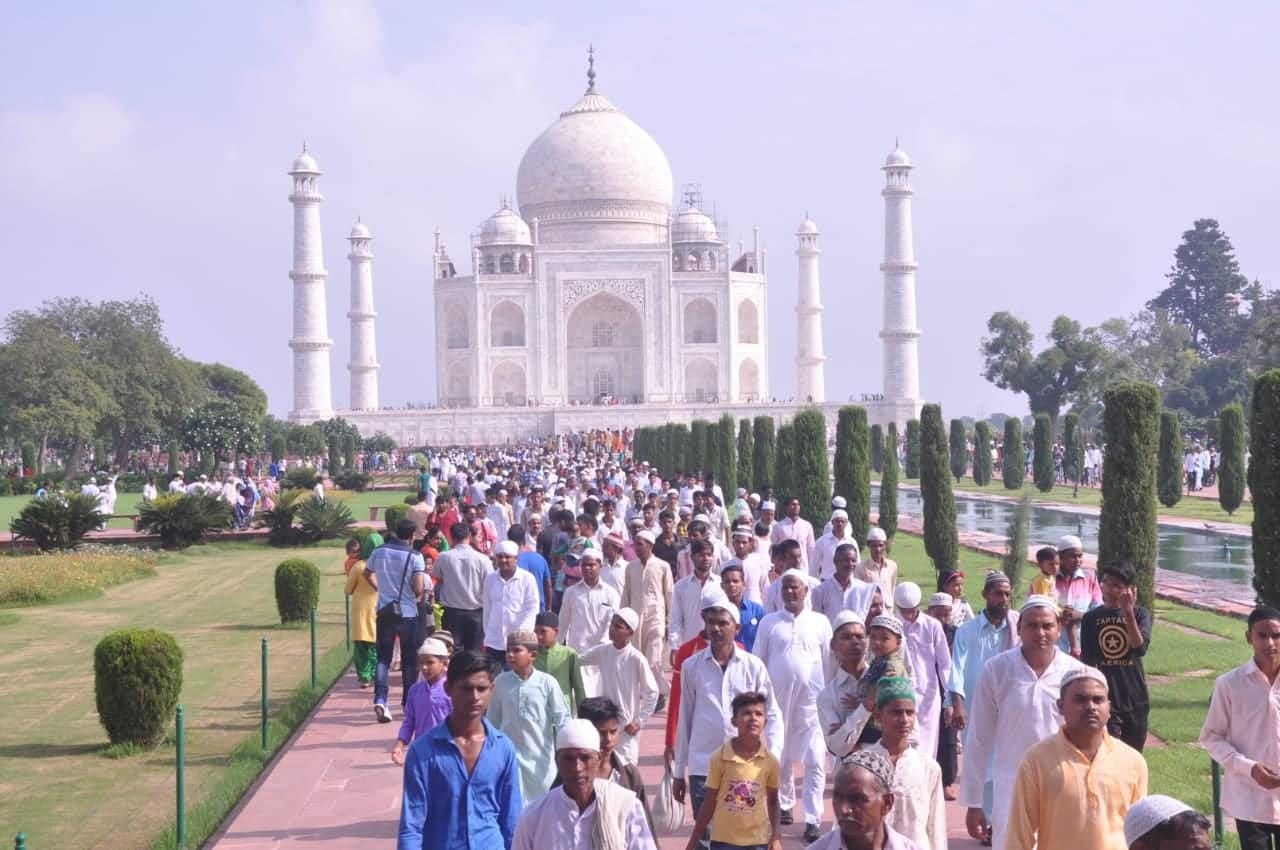Tajmahal Attack of Dust and Coal Ash pollution Hindi News