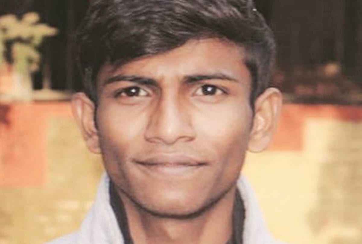 jamia millia islamia university engineering diploma student aamir gets 70 lakh rupees package