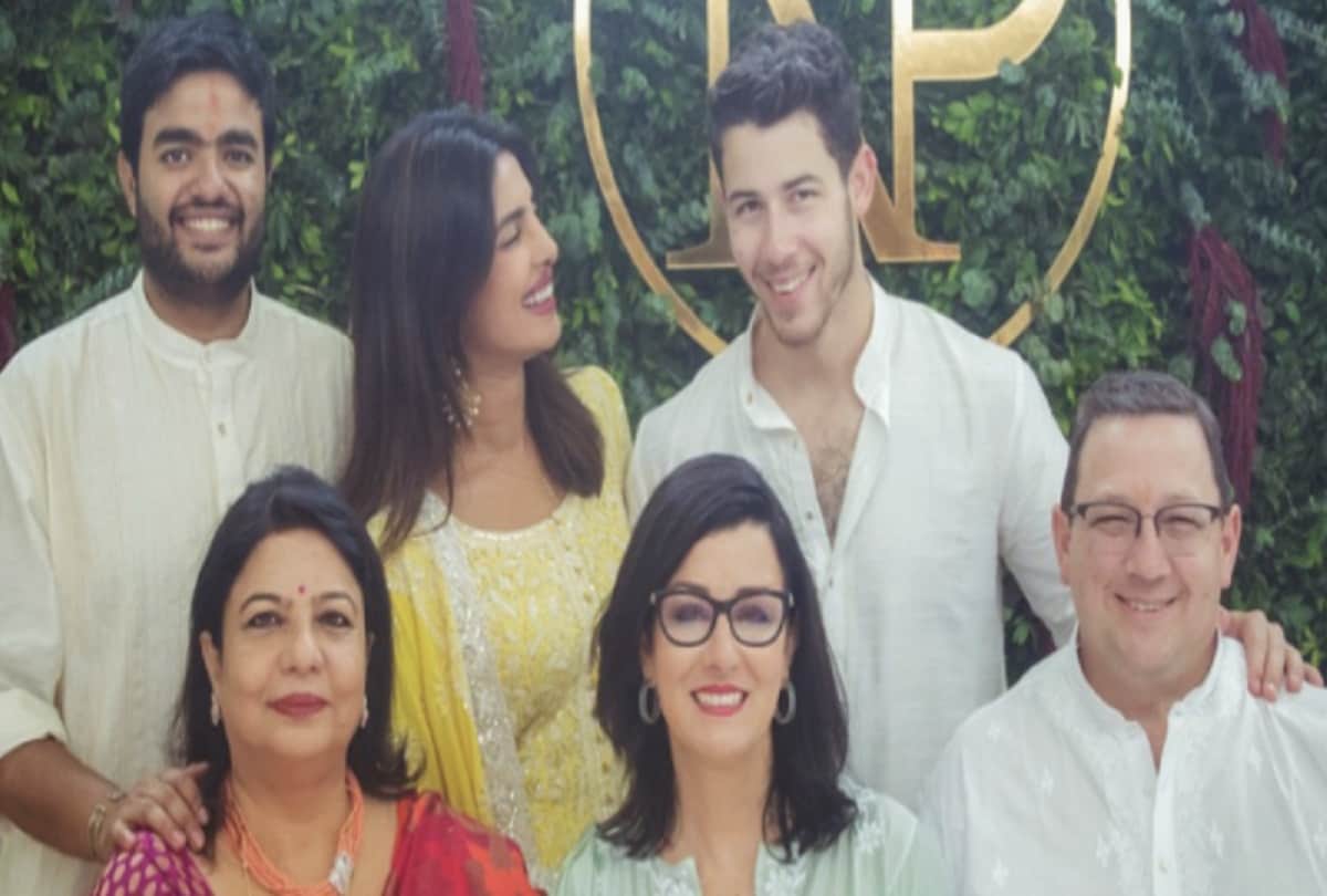 Nick jonas chanting mantra in Sanskrit in Ring Ceremonies said madhu chopra