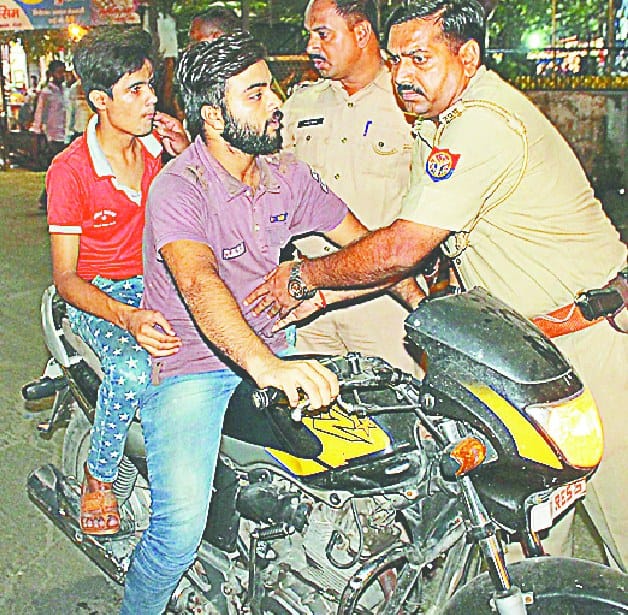 bakra idd par stuntbaajo ko rokegi special team