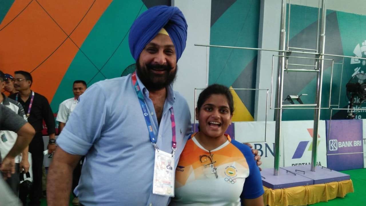 asian games 2018: rahi sarnobat wins gold medal in women 25 meter pistol