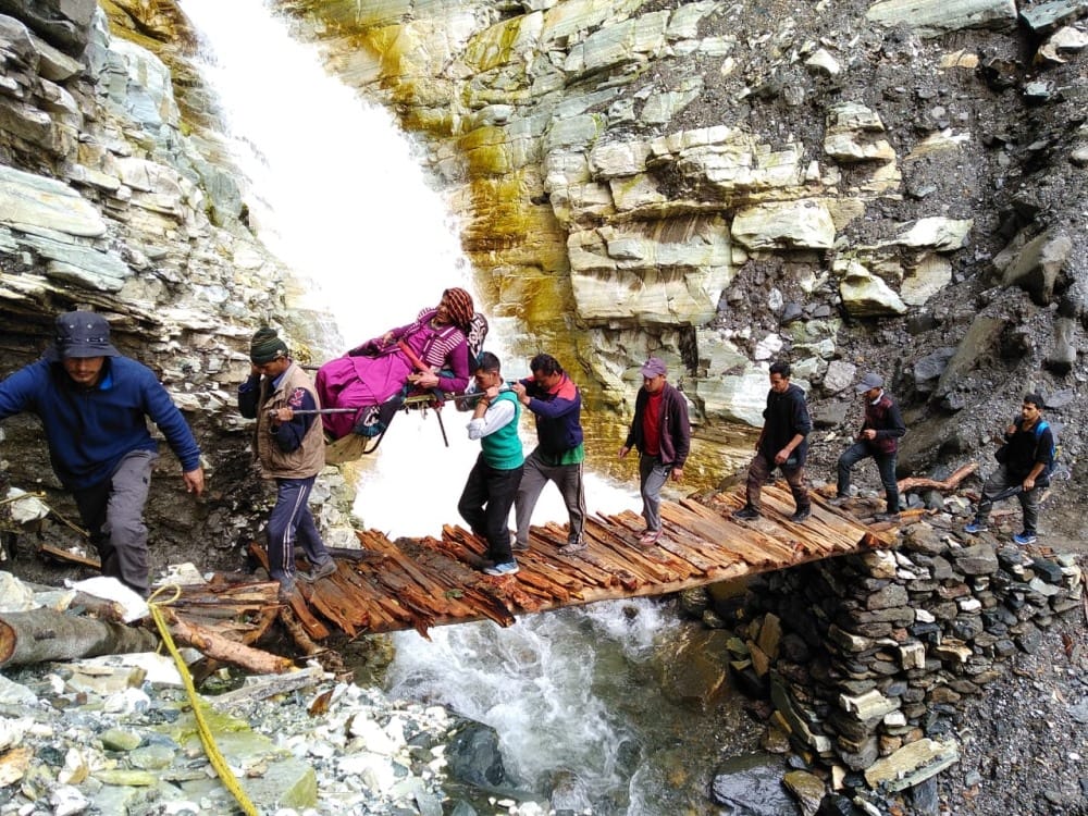 block route become dangerous for life in uttarakhand hilly area