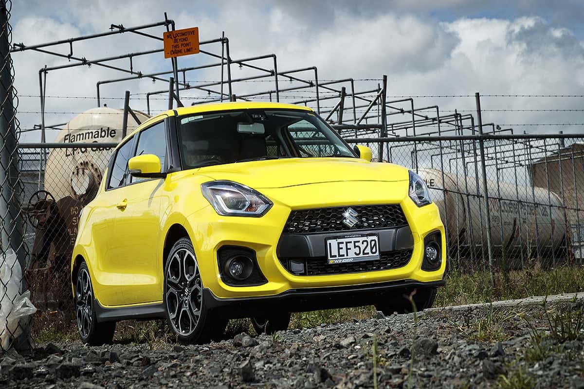 Read top 5 reasons why the maruti suzuki swift hatchback is still most desirable car