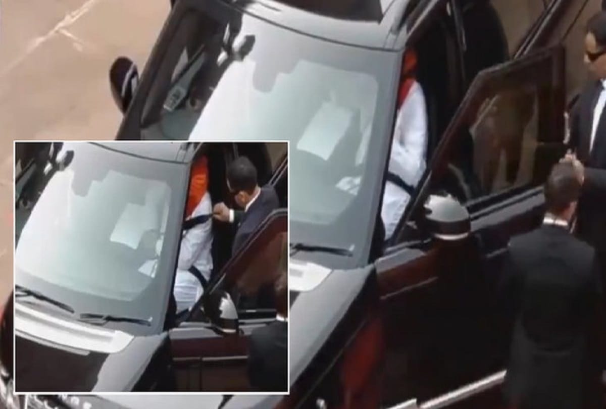 PM Modi video gets viral as he sits in the car
