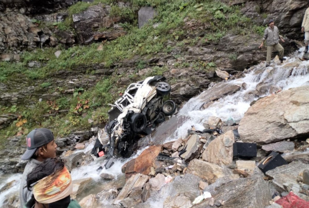 car accident in rohtang pass himachal pradesh