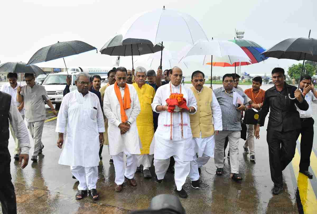 atal bihari vajpayee asthi kalash yatra in lucknow