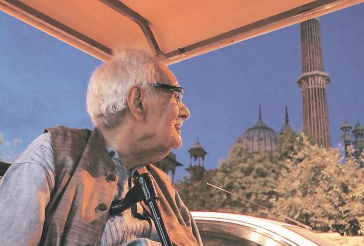 Opposition leaders mourn over Kuldip Nayar demise