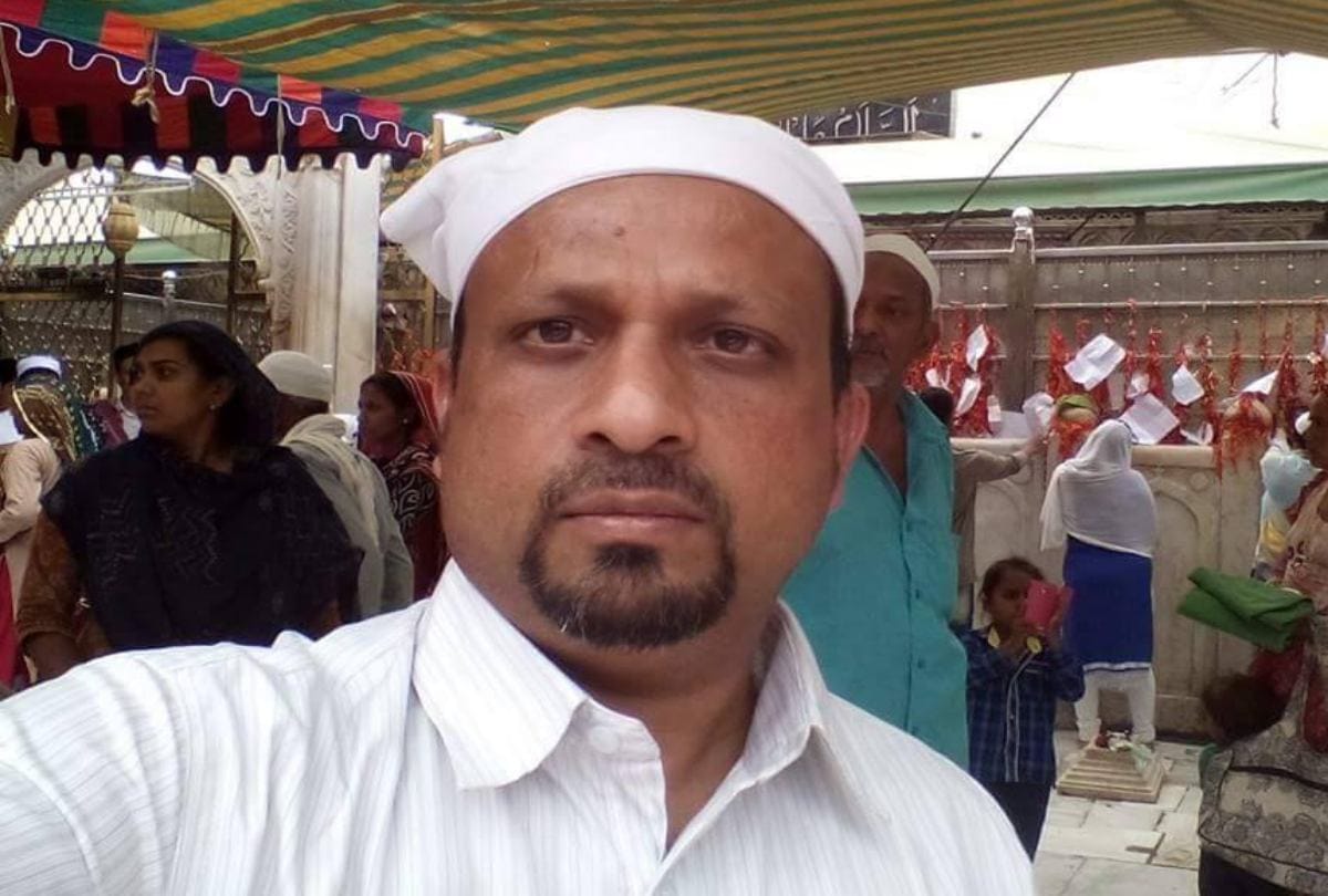 Kerala Floods Delhi Resident Offers His Property To Bury And Cremate People Died In Natural Disaster