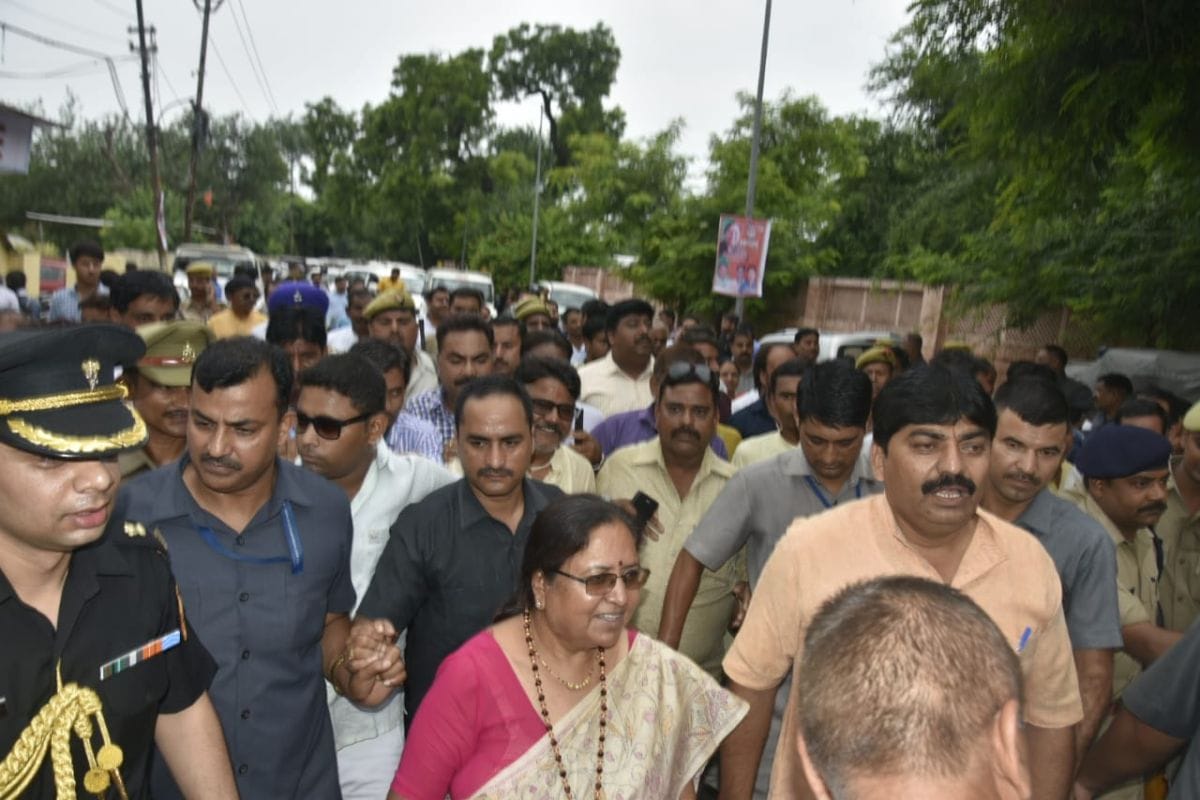 It is coincidence that the first salute to Uttarakhand Governor was done by the UP Police