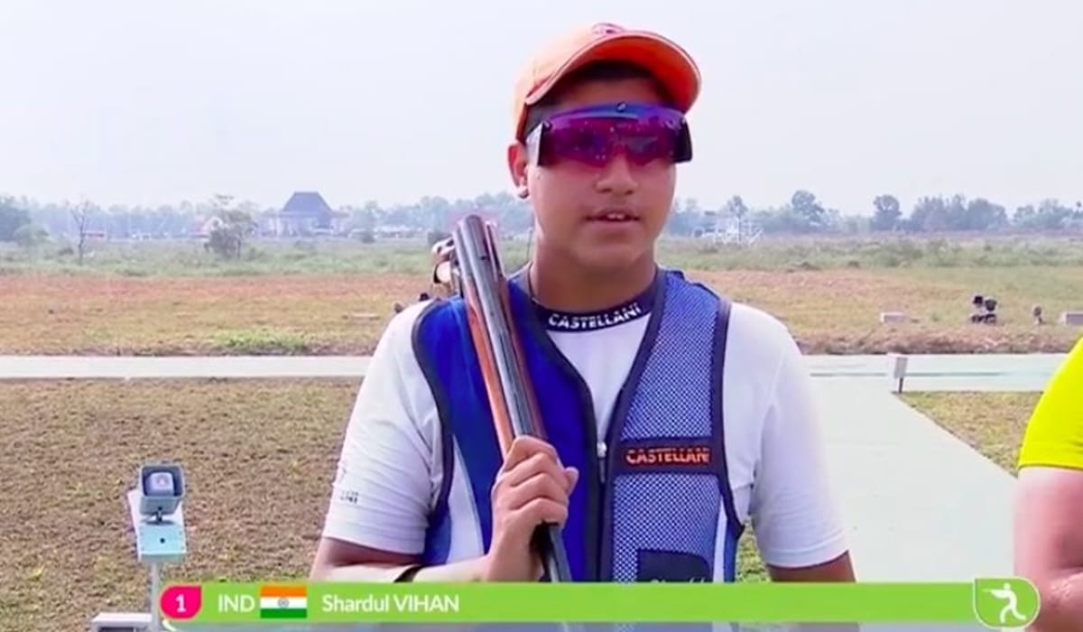 asian games 2018 shardul vihan win silver medal in double trap competition