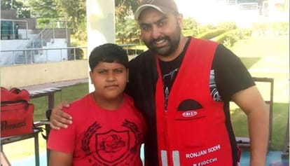 asian games 2018 shardul vihan win silver medal in double trap competition