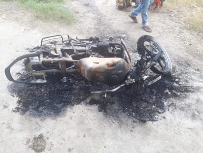 sevent killed a lady in ghazipur when she was in bathroom