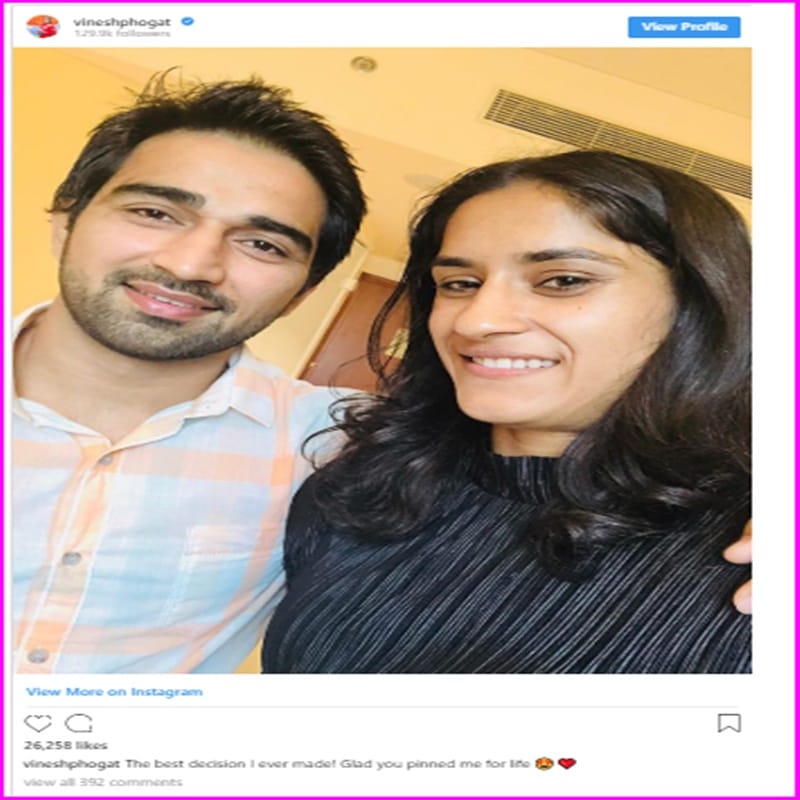 vinesh phogat announced engagement with wrestler somveee rathi