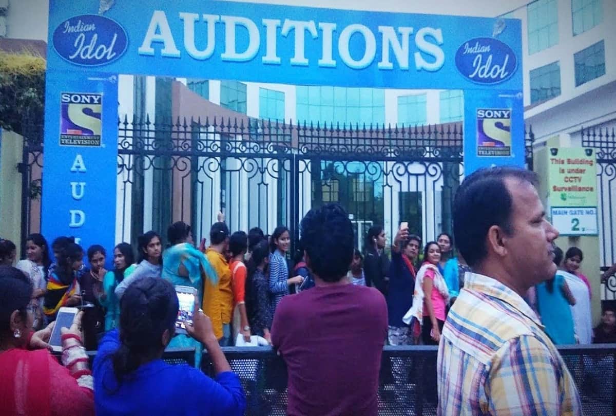 indian idol ex participant reveals shocking truths
