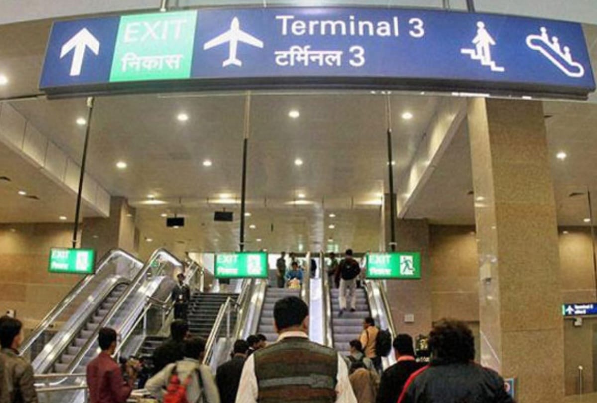 NRI arrested in IGI airport delhi leave his wife