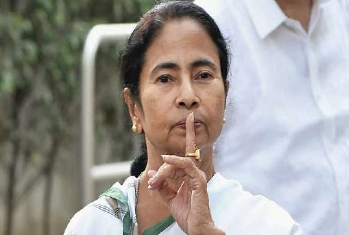 Mamata Banerjee Targets Modi Government, country is passing through the Great Emergency