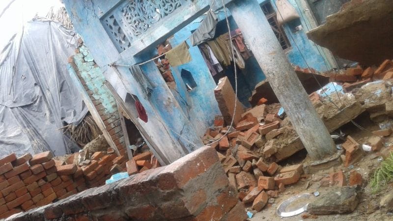 बारिश का कहर: 22 लोग घायल, तीन पशु मरे