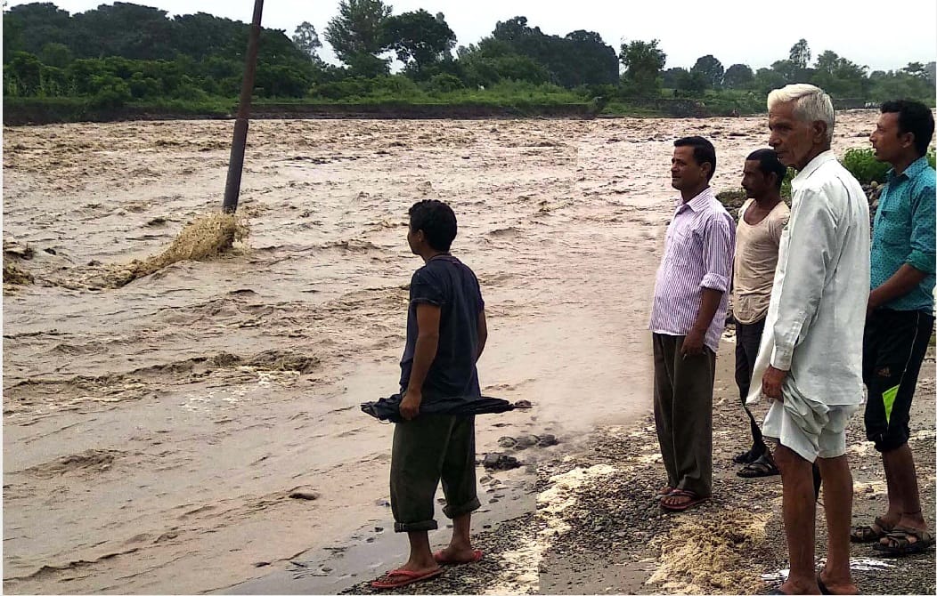 uttarakhand weather river on high level people left their home at kotdwar