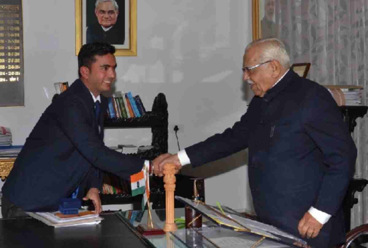 former President Pranab Mukherjee honored Shubham of Lucknow