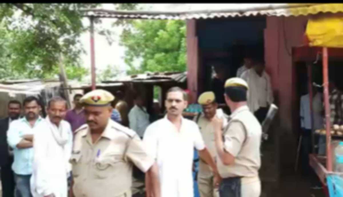 Seven policeman suspend due to eating lunch with criminals
