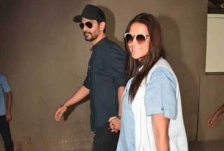 neha dhupia and angad bedi reached mumbai after honeymoon