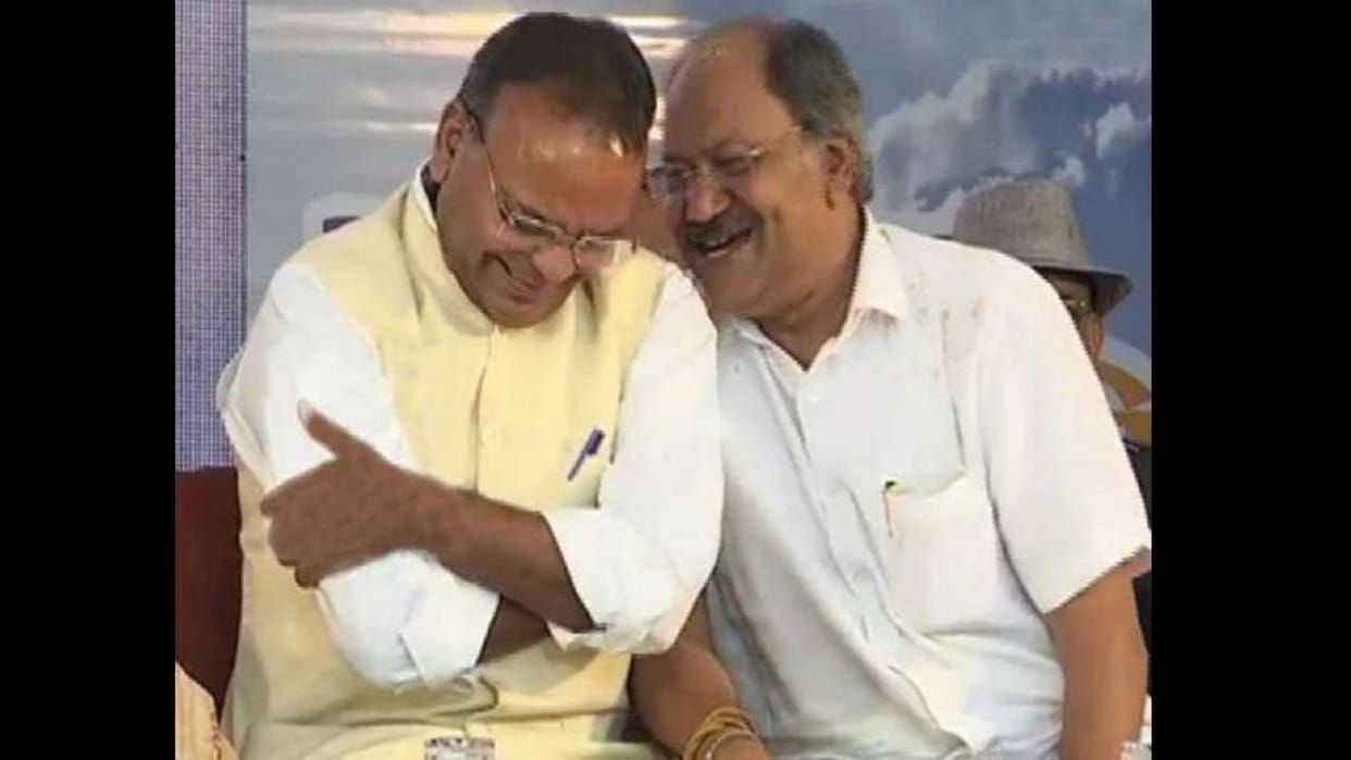 Amit Shah called ministers to Delhi who laughing with ashes of former PM Atal Bihari