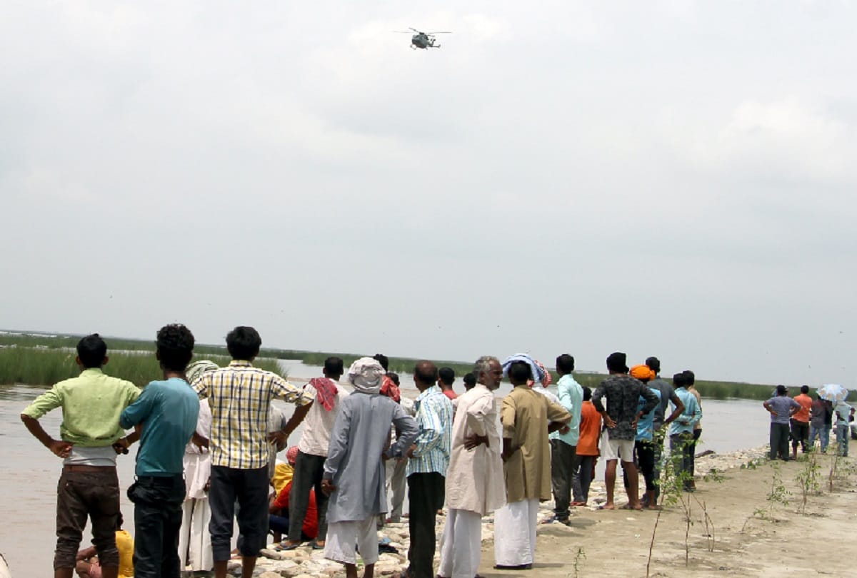 Boat accident in Bijnor, two women's death and 9 missing people, see photos