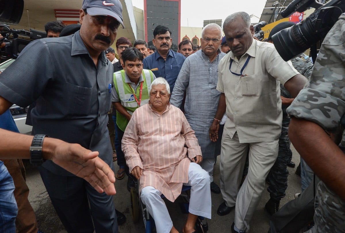 Lalu Prasad yadav to surrender by August 30 after completing treatment in mumbai
