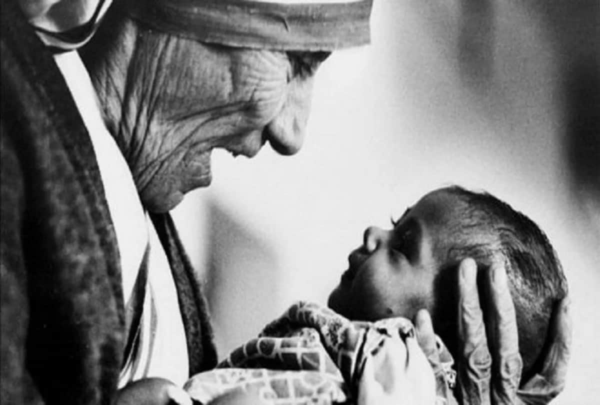 These quotes of Mother Teresa will give you peace and energy