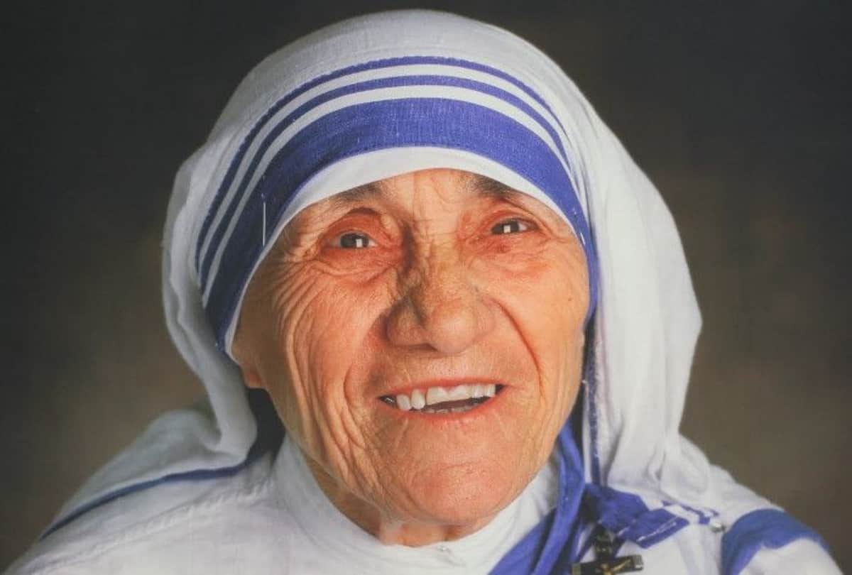 These quotes of Mother Teresa will give you peace and energy