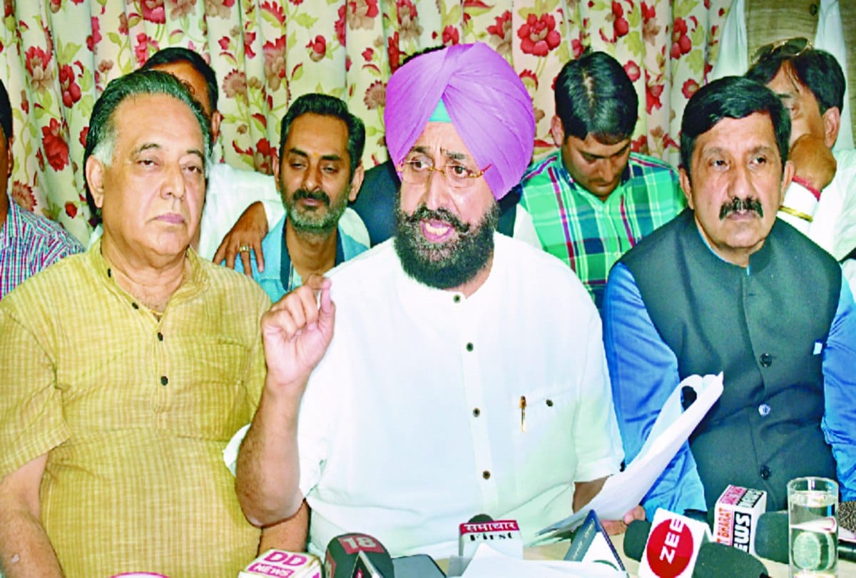 mp pratap singh bajwa statement over rafale de