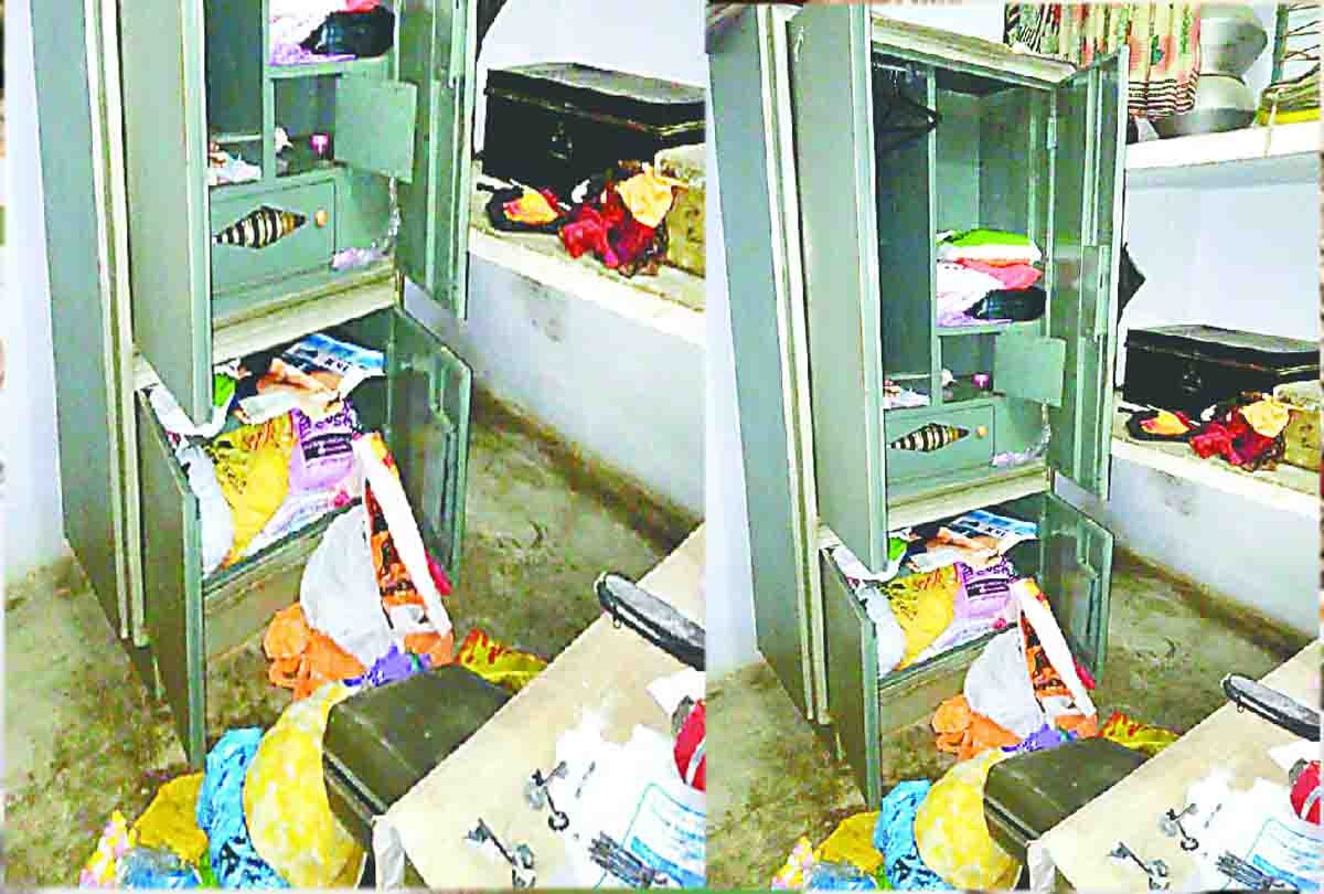 eighty thousand cash and jewelery stolen from the residence of Deputy Jailar