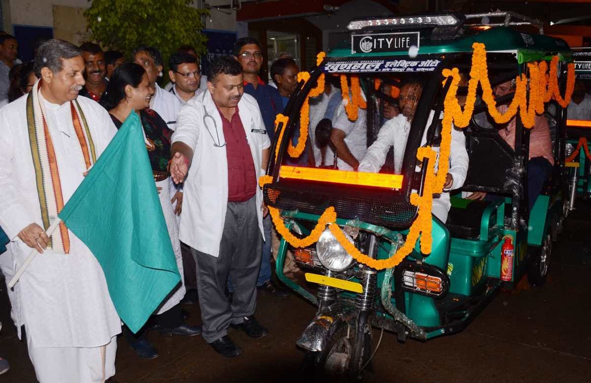 Atal e rickshaw service started in BHU hospital