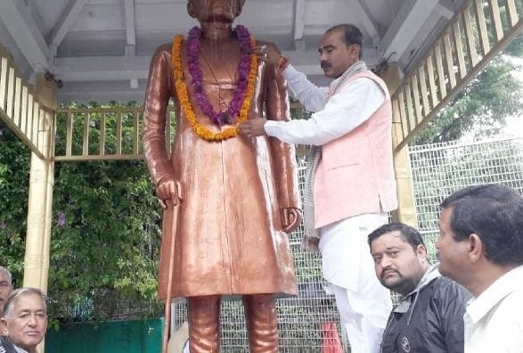 समाज सेवक मुंशी हरि प्रसाद टम्टा को जयंती पर याद किया - Social Worker