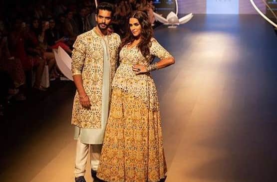 neha dhupia angad bedi ramp walk in lakme fashion week with baby bump