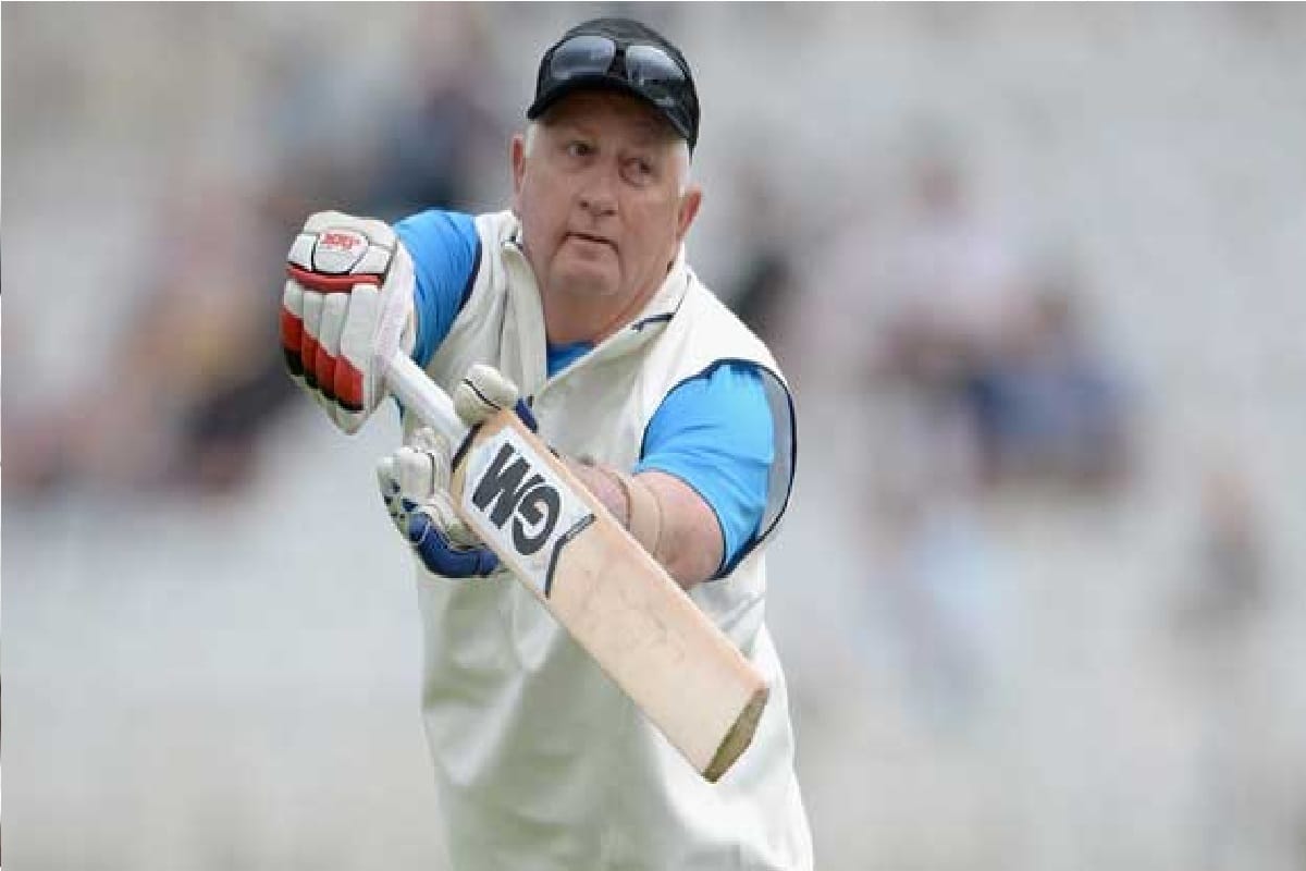 Nick Compton says duncan fletcher gives good guidance to team indias fast bowlers