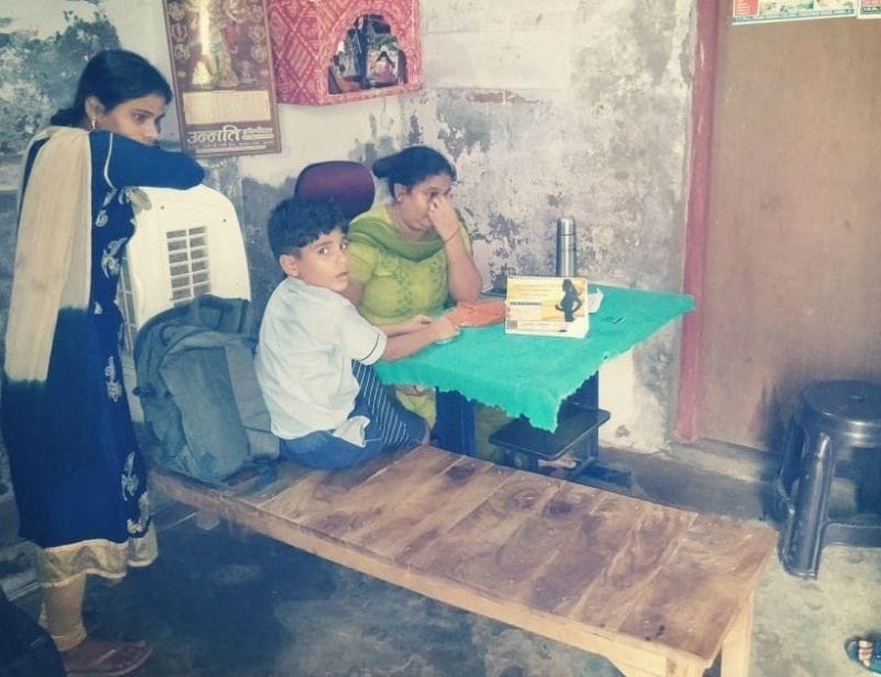 नोटिस के बाद भी चल रहा अवैध प्रसव केंद्र