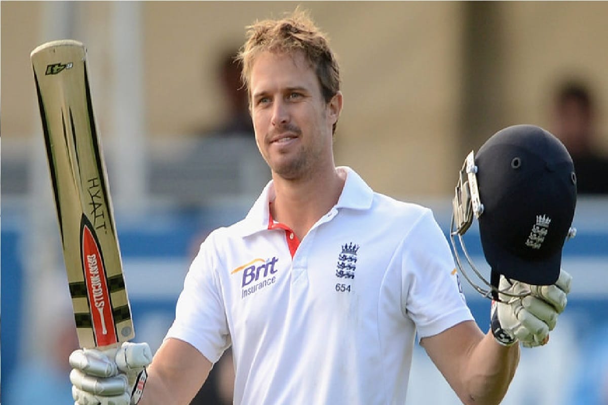 Nick Compton says duncan fletcher gives good guidance to team indias fast bowlers