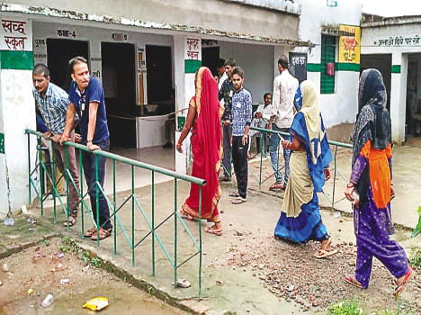 32 unclaimed 43 posts in Panchayat elections