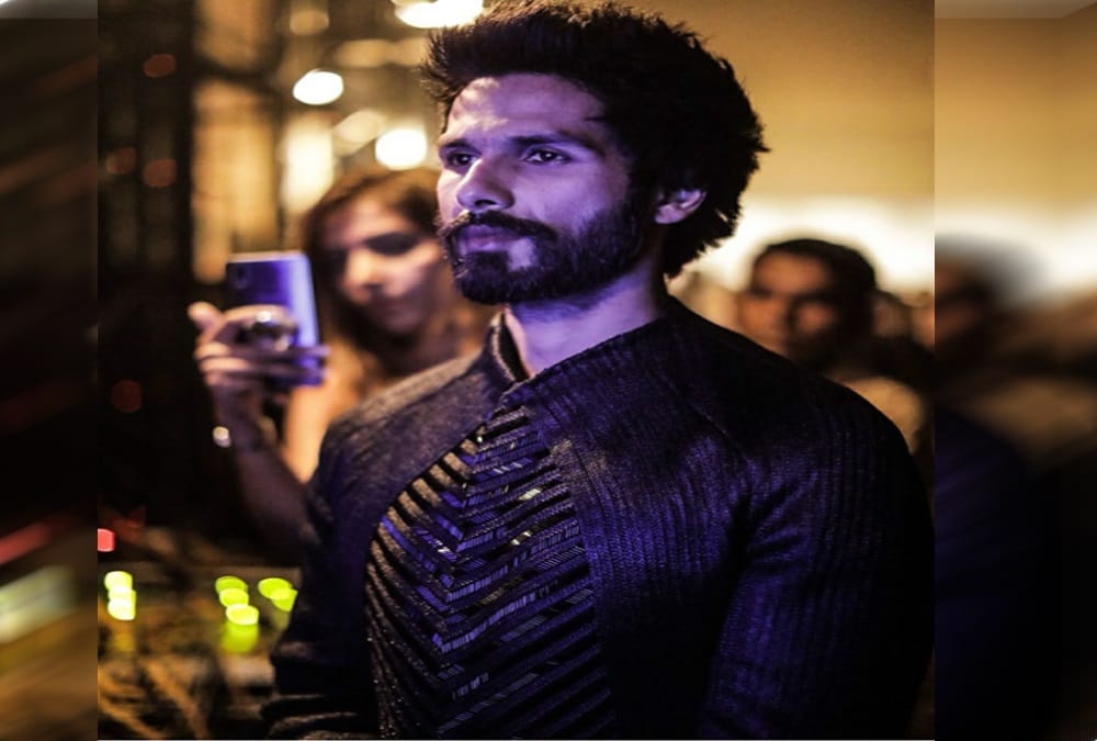 Shahid kapoor Beard Game photos viral on social media