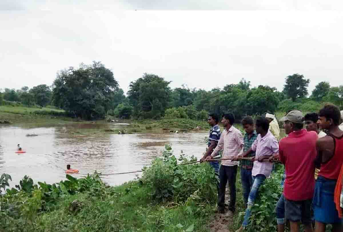 two brothers drowned in river whlie kajli immersion