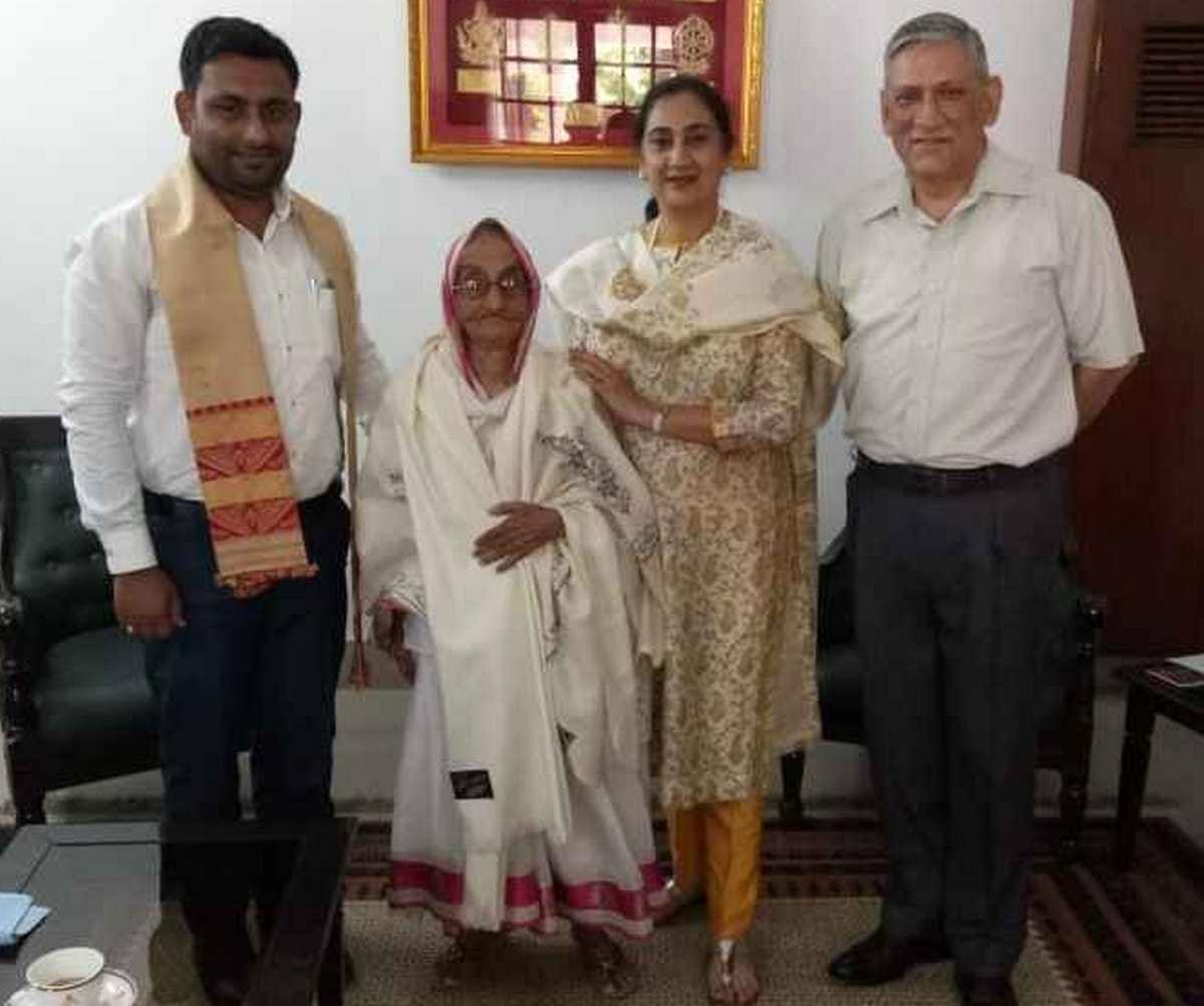 Invitation to pm modi and and Army chief for  martyrs  day of veer abdul hamid