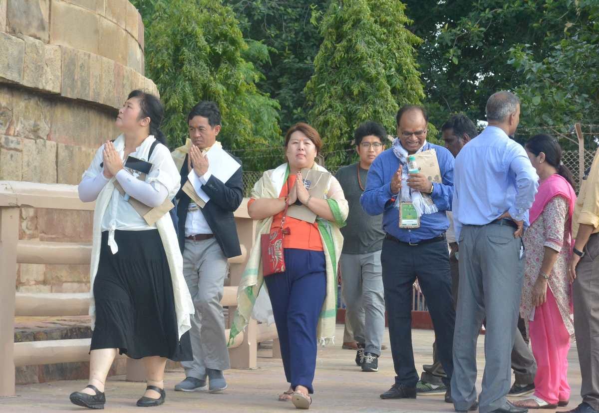 Buddhist conclave in varanasi delegates visit sarnath