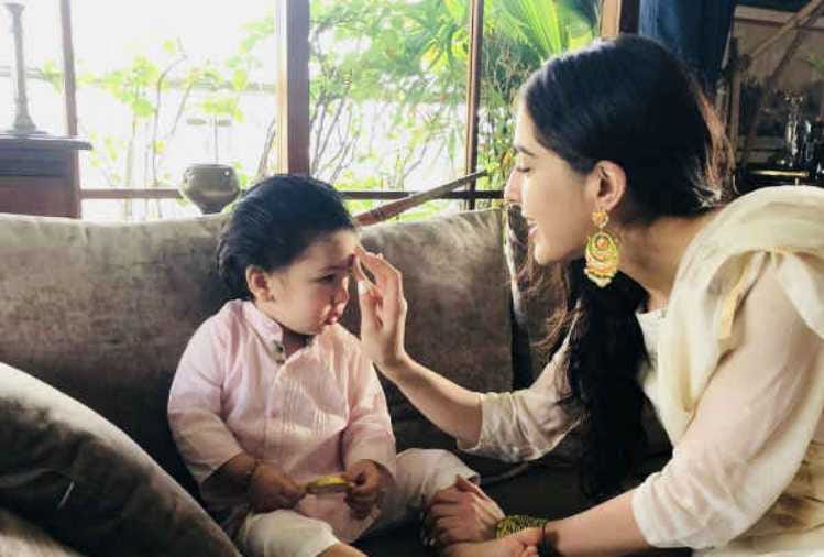 taimur ali khan celebrate his first rakshabandhan with sara ali khan
