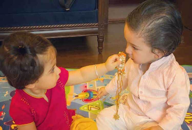 taimur ali khan celebrate his first rakshabandhan with sara ali khan