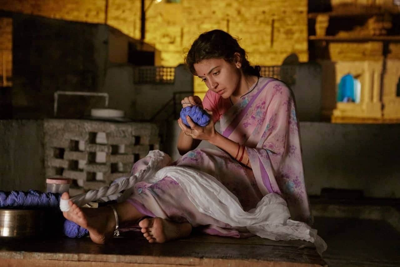 Anushka sharma reaction on sui dhaaga memes face poster