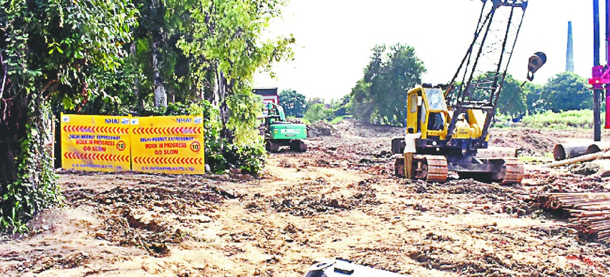 delhi meerut expressway par partaapur se kaam shuru