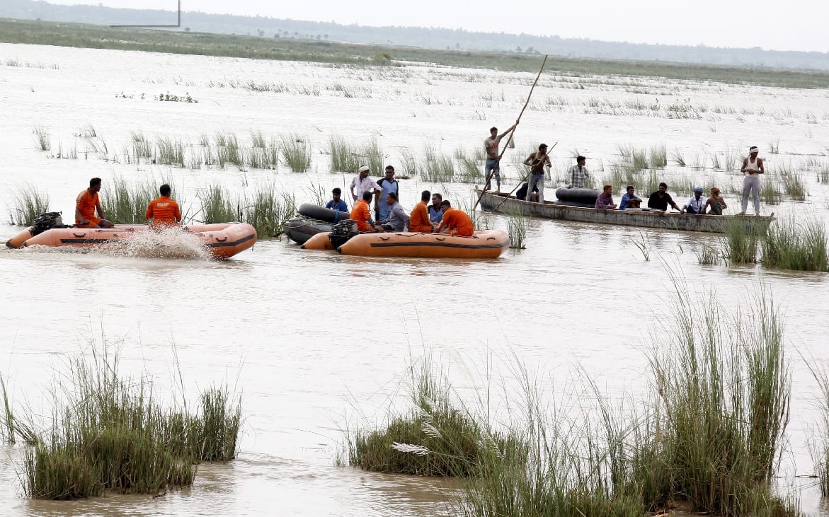 50 hours later, there is no clue about the people in the Ganges