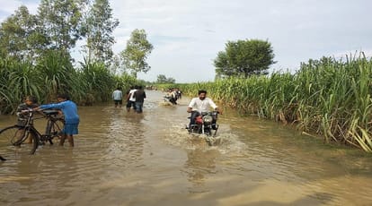 Ganga on boom, these villages of western UP are in danger of flood, people in difficulties