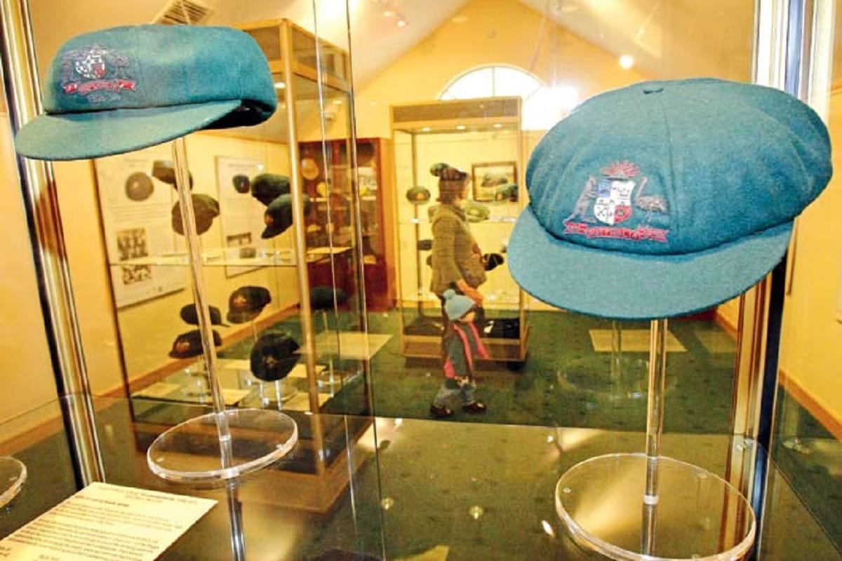 sir Don Bradman most important things keep in The museum after his death